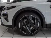 Neu Peugeot 408 GT 2026 Weiss / SUV