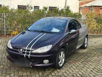 Gebraucht Peugeot 206 CC 101 PS (74 kW) 2004 Silber Cabrio