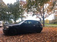 Gebraucht BMW 116 122 PS (89 kW) 2011 Schwarz Kleinwagen