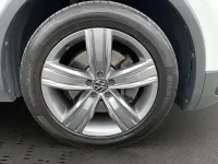 Gebraucht VW Tiguan Allspace Elegance 190 PS (139 kW) 2022 Weiß SUV