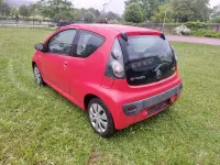 Gebraucht Citroën C1 SELECTION 68 PS (50 kW) 2011 Rot Kleinwagen