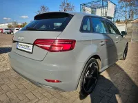 Gebraucht Audi e-tron Sport 150 PS (110 kW) 2020 Grau SUV