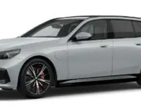 Neu BMW 550e Performance 489 PS (359 kW) 2026 M brooklyn grau Kombi