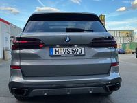 Gebraucht BMW X5 Performance 352 PS (258 kW) 2024 Grau SUV
