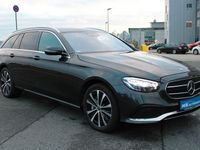 Gebraucht Mercedes E300 194 PS (142 kW) 2022 Grau Limousine