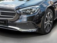 Gebraucht Mercedes E300 Avantgarde 306 PS (225 kW) 2022 Obsidianschwarz Kombi