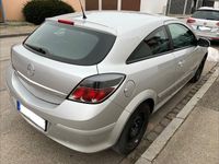 Gebraucht Opel Astra GTC 105 PS (77 kW) 2006 Silber Limousine
