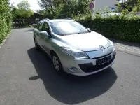 Gebraucht Renault Mégane Expression 110 PS (80 kW) 2010 Silber Limousine