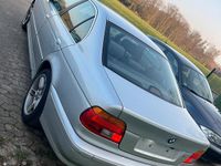 Gebraucht BMW 520 170 PS (125 kW) 2001 Silber Limousine