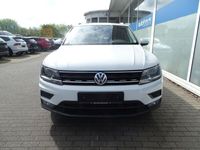 gebraucht VW Tiguan 1.4 TSI Sound DSG ACC SHZ PDC AHK 1.Hd