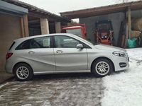 Gebraucht Mercedes B180 136 PS (100 kW) 2018 Silber Van / Kleinbus