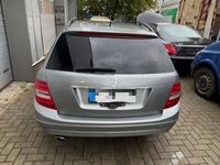 Gebraucht Mercedes C220 170 PS (125 kW) 2013 Grau Kombi