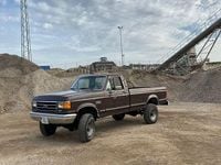 Gebraucht Ford F250 286 PS (210 kW) 1989 Braun Pickup