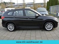Gebraucht BMW X1 Advantage 136 PS (100 kW) 2016 Schwarz SUV