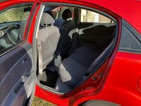 Gebraucht Kia Rio 82 PS (60 kW) 2005 Rot Limousine