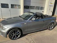 Gebraucht BMW 118 Cabriolet 143 PS (105 kW) 2010 Grau Cabrio