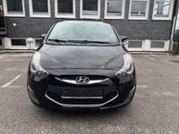 Gebraucht Hyundai ix20 Style 125 PS (91 kW) 2012 Schwarz Kleinwagen