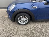 Gebraucht Mini ONE 75 PS (55 kW) 2015 Blau Kleinwagen