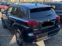 Gebraucht Suzuki Vitara 129 PS (94 kW) 2025 Schwarz SUV