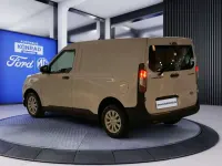 Käytetty Ford Transit Trend 101 HP (74 kW) 2024 Valkoinen Tila-auto