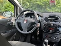 Gebraucht Fiat Punto 69 PS (50 kW) 2016 Weiß Kleinwagen