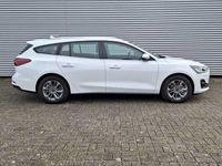 gebraucht Ford Focus Titanium Turnier Autom. *NAVI*DAB*beh.WSS*