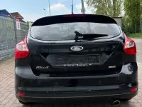 Gebraucht Ford Focus Titanium 150 PS (110 kW) 2012 Schwarz Limousine