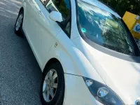 Gebraucht Seat Altea XL 105 PS (77 kW) 2011 Weiß Van / Kleinbus