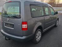 Używany VW Caddy Maxi Team 102 KM (75 kW) 2015 Szary Minivan