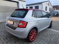 Gebraucht Skoda Fabia Style 90 PS (66 kW) 2015 Brilliantsilber metallic Limousine