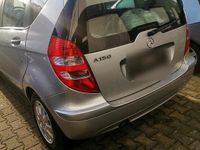Używany Mercedes A150 95 KM (69 kW) 2006 Srebrny Sedan/Limuzyna
