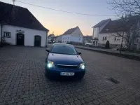 Używany Opel Vectra GTS 211 KM (155 kW) 2005 Niebieski Sedan/Limuzyna