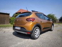 Gebraucht Dacia Sandero 101 PS (74 kW) 2022 Orange Kleinwagen