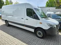 Gebraucht Mercedes Sprinter 170 PS (125 kW) 2024 Arktikweiss Van