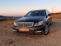 Gebraucht Mercedes 220 170 PS (125 kW) 2011 Schwarz Kombi