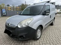 Gebraucht Opel Combo 95 PS (69 kW) 2015 Silber Van / Kleinbus