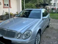 Second-hand Mercedes E220 Elegance 170 CP (125 kW) 2006 Argintiu Berlinǎ