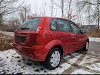 Gebraucht Ford Fiesta 78 PS (57 kW) 2006 Orange Kleinwagen