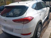 Second-hand Hyundai Tucson 140 CP (102 kW) 2016 Alb SUV