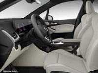 Gebraucht BMW 218 Active Tourer M Sport 136 PS (100 kW) 2024 Weiß Van / Kleinbus