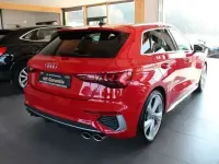 Gebraucht Audi S3 Ambiente 310 PS (228 kW) 2023 Rot Limousine