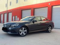 Gebraucht Mercedes E220 Edition 170 PS (125 kW) 2014 Schwarz Limousine