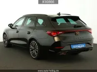 Używany Cupra Leon VZ 245 KM (180 kW) 2024 Czarny SUV