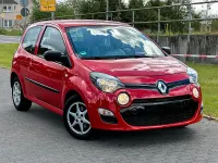 Używany Renault Twingo 75 KM (55 kW) 2013 Czerwony Hatchback