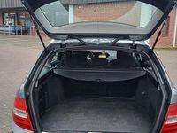 Gebraucht Mercedes 220 170 PS (125 kW) 2011 Grau Kombi