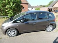 Gebraucht Honda Jazz 90 PS (66 kW) 2012 Braun metallic Kleinwagen