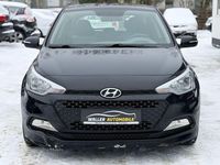 Gebraucht Hyundai i20 Classic 75 PS (55 kW) 2016 Schwarz Limousine