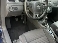 Gebraucht VW Touran Cup 140 PS (102 kW) 2014 Blau Van / Kleinbus