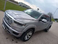 Gebraucht RAM 1500 401 PS (294 kW) 2021 Silber Pickup