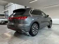 Neu VW Touareg Elegance 286 PS (210 kW) 2026 Tamarindenbraun SUV